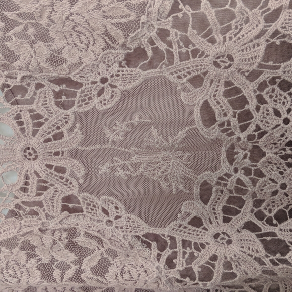 Light salmony pink dressy sweater - Picture 4 of 5